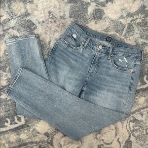 GAP Women's Classic Denim Straight Leg Jeans